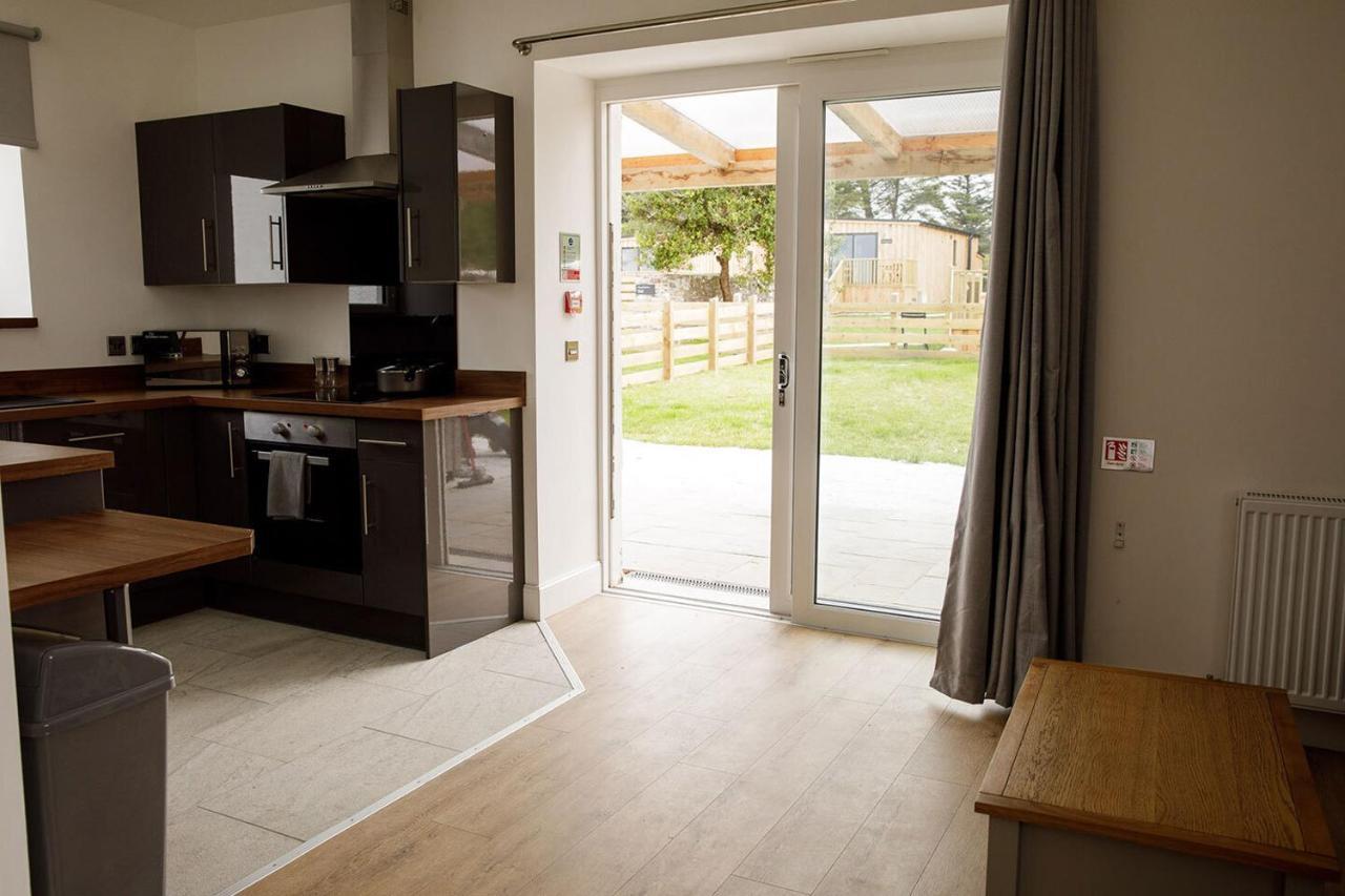 House Of Juniper - Luxury Accessible Apartment Broadford  Eksteriør bilde